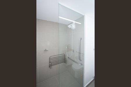 Studio para alugar com 27m², 1 quarto e sem vaga Studio para alugar com 27m², 1 quarto e sem vagaBanheiro