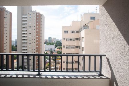 Studio para alugar com 27m², 1 quarto e sem vaga Studio para alugar com 27m², 1 quarto e sem vagaVaranda