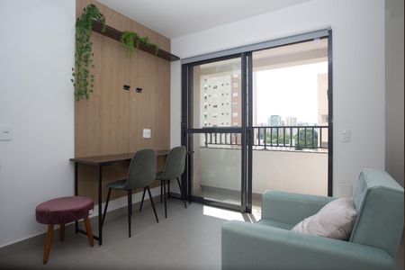 Sala de kitnet/studio para alugar com 1 quarto, 27m² em Barra Funda, São Paulo