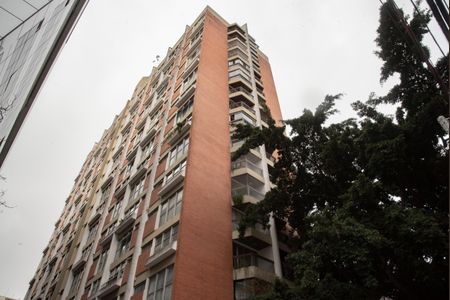 Apartamento para alugar com 79m², 1 quarto e 1 vaga Apartamento para alugar com 79m², 1 quarto e 1 vagaFachada