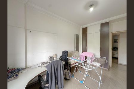 Apartamento à venda com 130m², 3 quartos e sem vagaQuarto 1