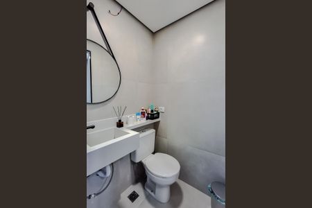 Apartamento para alugar com 54m², 2 quartos e 1 vaga Apartamento para alugar com 54m², 2 quartos e 1 vagaBanheiro da Suíte