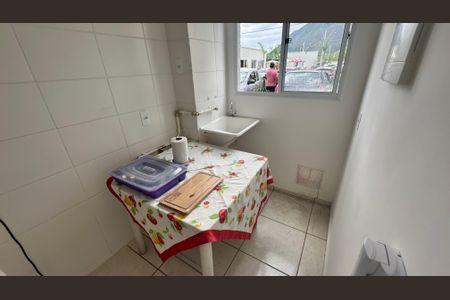 Apartamento para alugar com 70m², 2 quartos e 1 vagaÁrea de Serviço