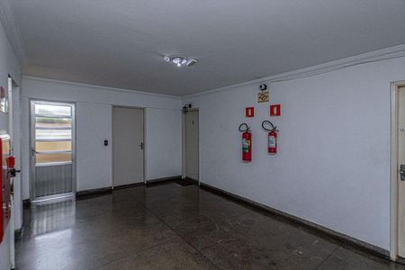 Apartamento à venda com 62m², 2 quartos e 1 vaga Apartamento à venda com 62m², 2 quartos e 1 vagaHall de Entrada