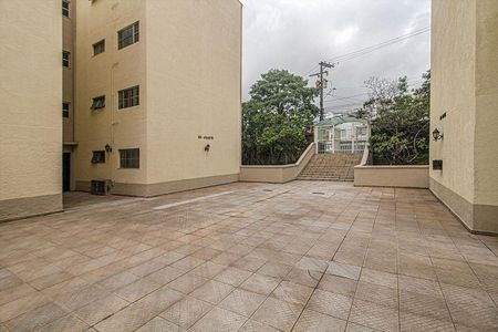 Apartamento à venda com 62m², 2 quartos e 1 vaga Apartamento à venda com 62m², 2 quartos e 1 vagaEntrada