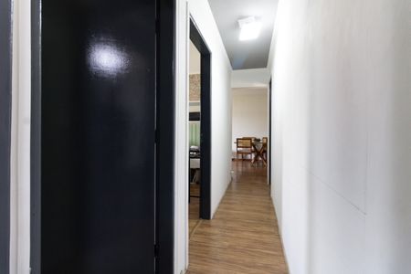 Apartamento à venda com 62m², 2 quartos e 1 vaga Apartamento à venda com 62m², 2 quartos e 1 vagaCorredor