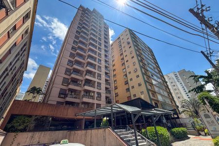 Studio à venda com 41m², 1 quarto e 1 vagafachada do predio