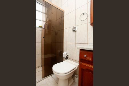 Apartamento para alugar com 65m², 2 quartos e sem vagaBanheiro