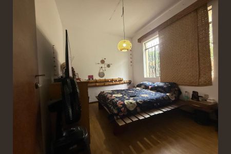 Casa à venda com 3 quartos, 208m² em Santo Andre, Belo Horizonte