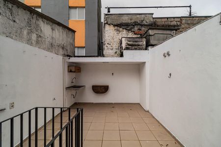Casa à venda com 100m², 2 quartos e 1 vagaÁrea externa