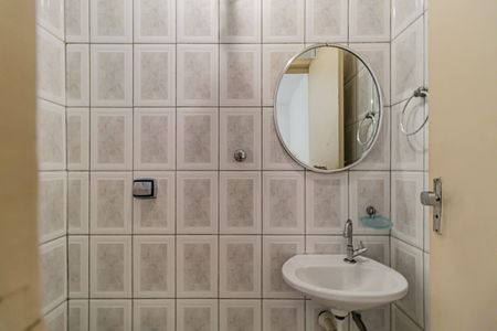 Casa à venda com 100m², 2 quartos e 1 vagaEdicula - Banheiro