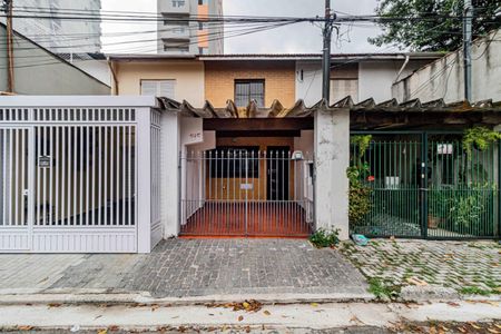 Casa à venda com 100m², 2 quartos e 1 vagaFachada