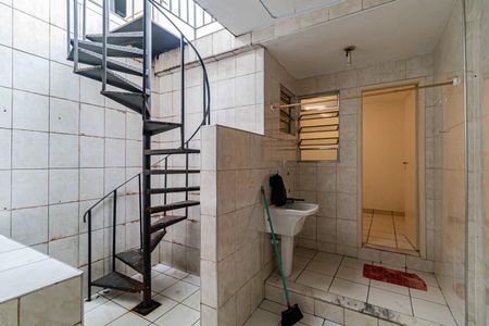 Casa à venda com 100m², 2 quartos e 1 vagaQuintal