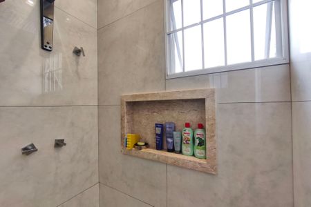 Casa à venda com 230m², 3 quartos e 2 vagasBanheiro Social