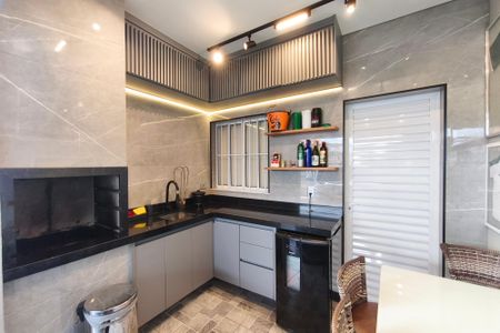 Casa à venda com 230m², 3 quartos e 2 vagasÁrea gourmet