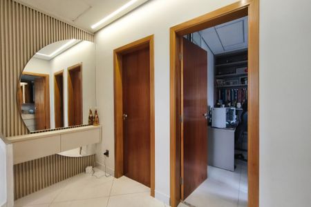 Casa à venda com 230m², 3 quartos e 2 vagasQuartos