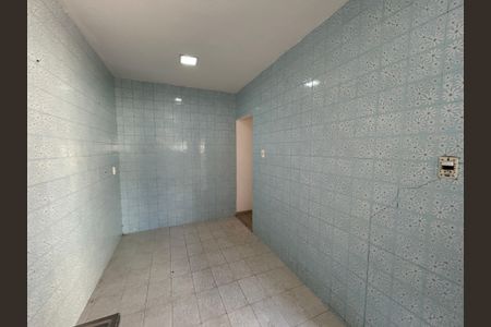 Casa para alugar com 130m², 3 quartos e 10 vagasCozinha