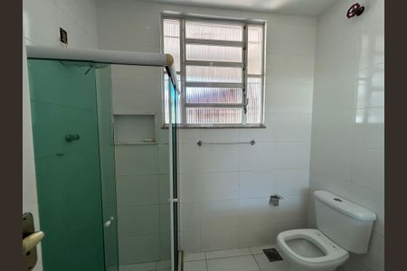 Casa para alugar com 130m², 3 quartos e 10 vagasBanheiro 2