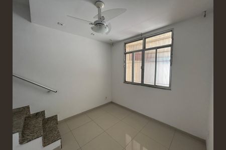 Sala de Jantar de casa para alugar com 3 quartos, 130m² em Rocha Miranda, Rio de Janeiro