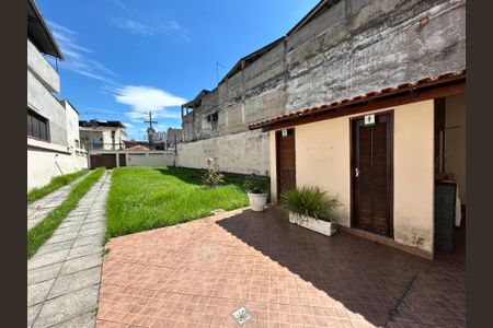 Casa para alugar com 130m², 3 quartos e 10 vagasQuintal