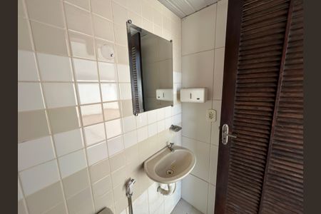 Casa para alugar com 130m², 3 quartos e 10 vagasLavabo 1