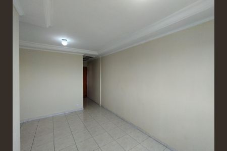 Apartamento à venda com 75m², 3 quartos e 1 vagaSala 