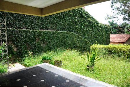 Casa de condomínio à venda com 420m², 4 quartos e 2 vagas Casa de condomínio à venda com 420m², 4 quartos e 2 vagasÁrea comum