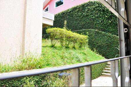 Casa de condomínio à venda com 420m², 4 quartos e 2 vagas Casa de condomínio à venda com 420m², 4 quartos e 2 vagasDetalhe - Edícola 01 - Vista do Quarto