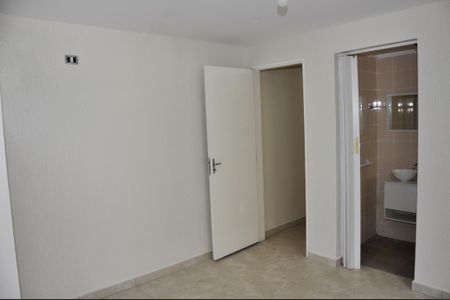 Casa de condomínio à venda com 420m², 4 quartos e 2 vagas Casa de condomínio à venda com 420m², 4 quartos e 2 vagasDetalhe - Edícola 01 - Quarto