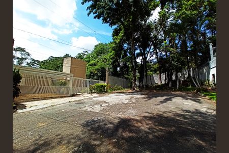 Casa de condomínio à venda com 420m², 4 quartos e 2 vagas Casa de condomínio à venda com 420m², 4 quartos e 2 vagasLocalização Interna