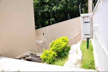 Casa de condomínio à venda com 420m², 4 quartos e 2 vagas Casa de condomínio à venda com 420m², 4 quartos e 2 vagasHall de entrada