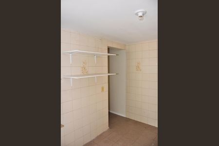 Casa de condomínio à venda com 420m², 4 quartos e 2 vagas Casa de condomínio à venda com 420m², 4 quartos e 2 vagasDetalhe - Edícola 02 - Cozinha