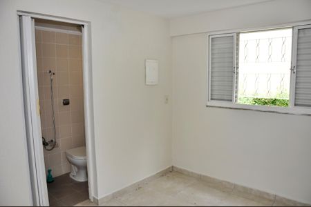 Casa de condomínio à venda com 420m², 4 quartos e 2 vagas Casa de condomínio à venda com 420m², 4 quartos e 2 vagasDetalhe - Edícola 01 - Quarto