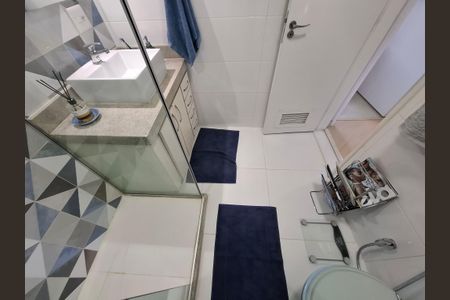 Apartamento à venda com 94m², 3 quartos e 1 vagaBanheiro 