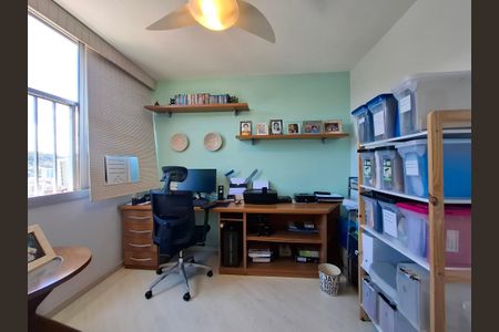 Apartamento à venda com 94m², 3 quartos e 1 vagaQuarto 3