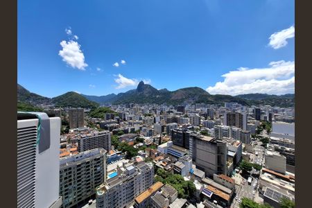 Apartamento à venda com 94m², 3 quartos e 1 vagaVista da suíte 