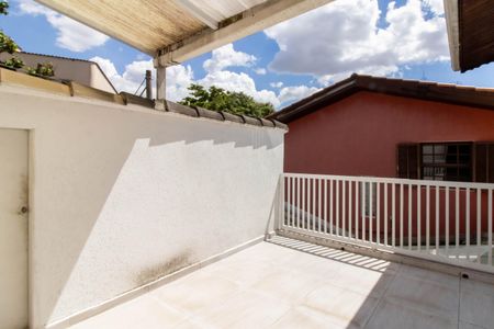 Casa à venda com 400m², 3 quartos e 3 vagas Casa à venda com 400m², 3 quartos e 3 vagasVaranda do Quarto 2