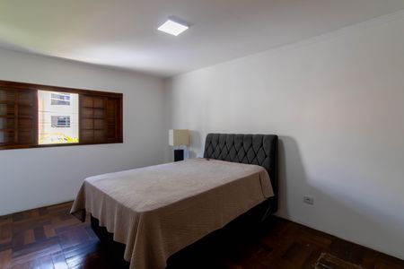 Casa à venda com 400m², 3 quartos e 3 vagas Casa à venda com 400m², 3 quartos e 3 vagasQuarto 1