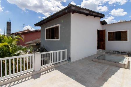 Casa à venda com 400m², 3 quartos e 3 vagas Casa à venda com 400m², 3 quartos e 3 vagasTerraço dos Quartos