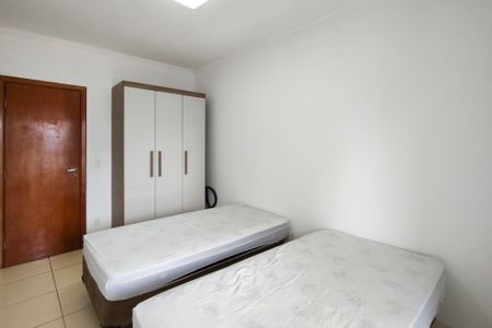 Apartamento para alugar com 116m², 3 quartos e 2 vagas Apartamento para alugar com 116m², 3 quartos e 2 vagasQuarto