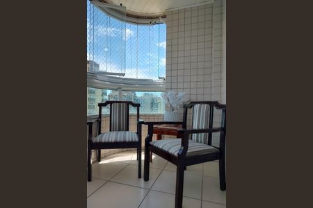 Apartamento para alugar com 116m², 3 quartos e 2 vagas Apartamento para alugar com 116m², 3 quartos e 2 vagasVaranda