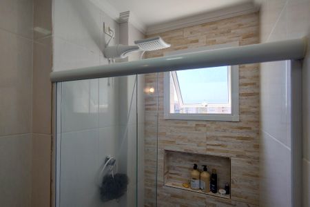 Apartamento para alugar com 116m², 3 quartos e 2 vagas Apartamento para alugar com 116m², 3 quartos e 2 vagasBanheiro da suite