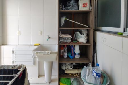 Apartamento para alugar com 116m², 3 quartos e 2 vagas Apartamento para alugar com 116m², 3 quartos e 2 vagasÁrea de serviço