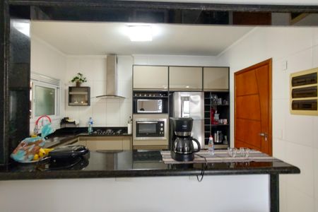 Apartamento para alugar com 116m², 3 quartos e 2 vagas Apartamento para alugar com 116m², 3 quartos e 2 vagasCozinha