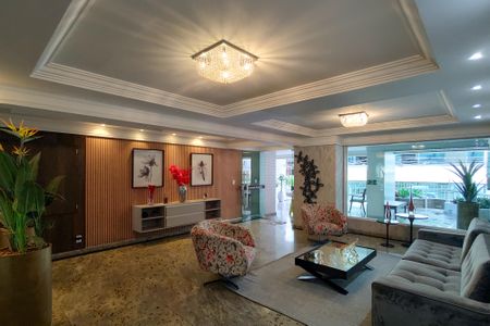 Apartamento para alugar com 116m², 3 quartos e 2 vagas Apartamento para alugar com 116m², 3 quartos e 2 vagasHall social