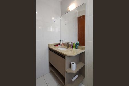 Apartamento para alugar com 116m², 3 quartos e 2 vagas Apartamento para alugar com 116m², 3 quartos e 2 vagasBanheiro da suite 2