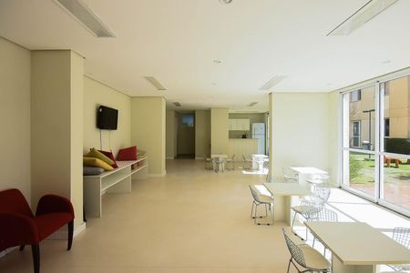 Apartamento à venda com 56m², 2 quartos e 1 vaga Apartamento à venda com 56m², 2 quartos e 1 vagaSalão de Festa