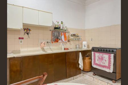 Casa à venda com 150m², 4 quartos e 2 vagasÁrea de Serviço