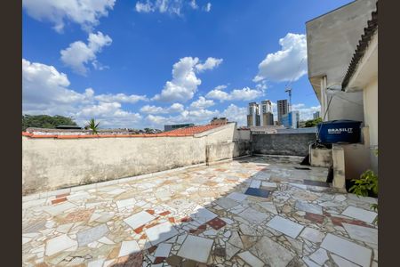 Casa à venda com 150m², 4 quartos e 2 vagasTerraço