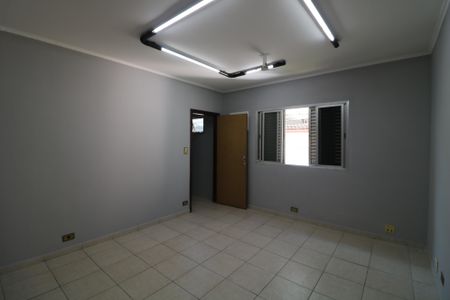 Casa para alugar com 300m², 3 quartos e 2 vagasSuíte 2